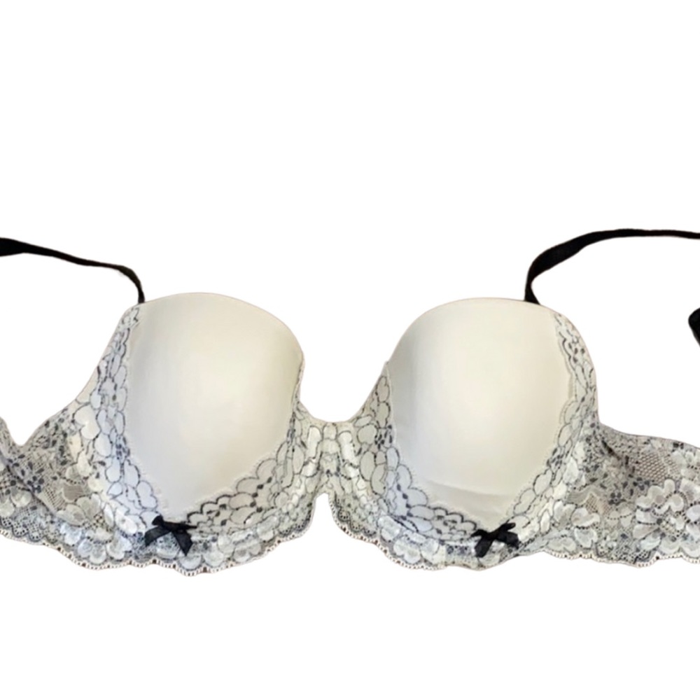 Victoria’s Secret bra